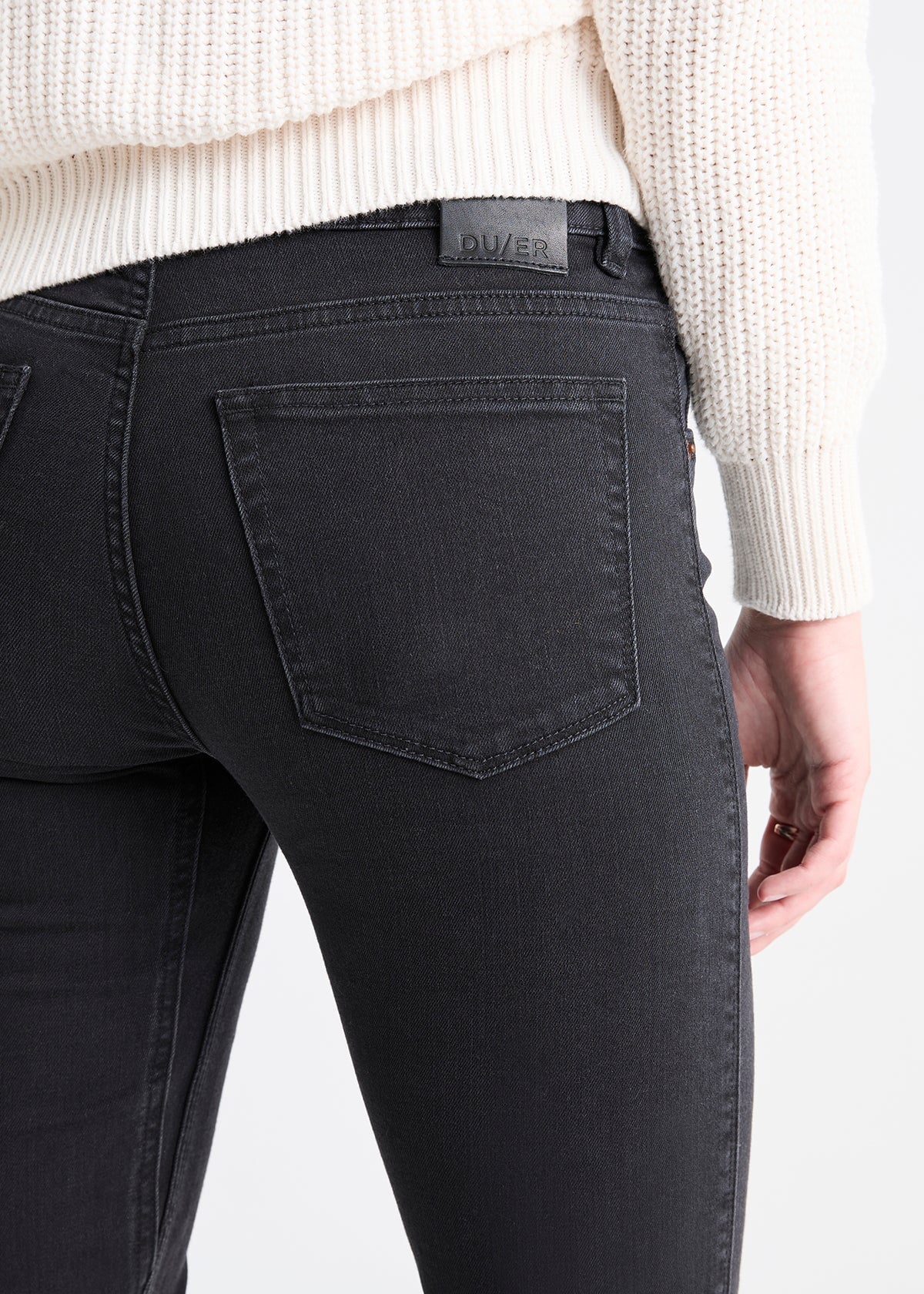 Women's Vintage Black Slim Straight Stretch Jeans Back Pocket Detail