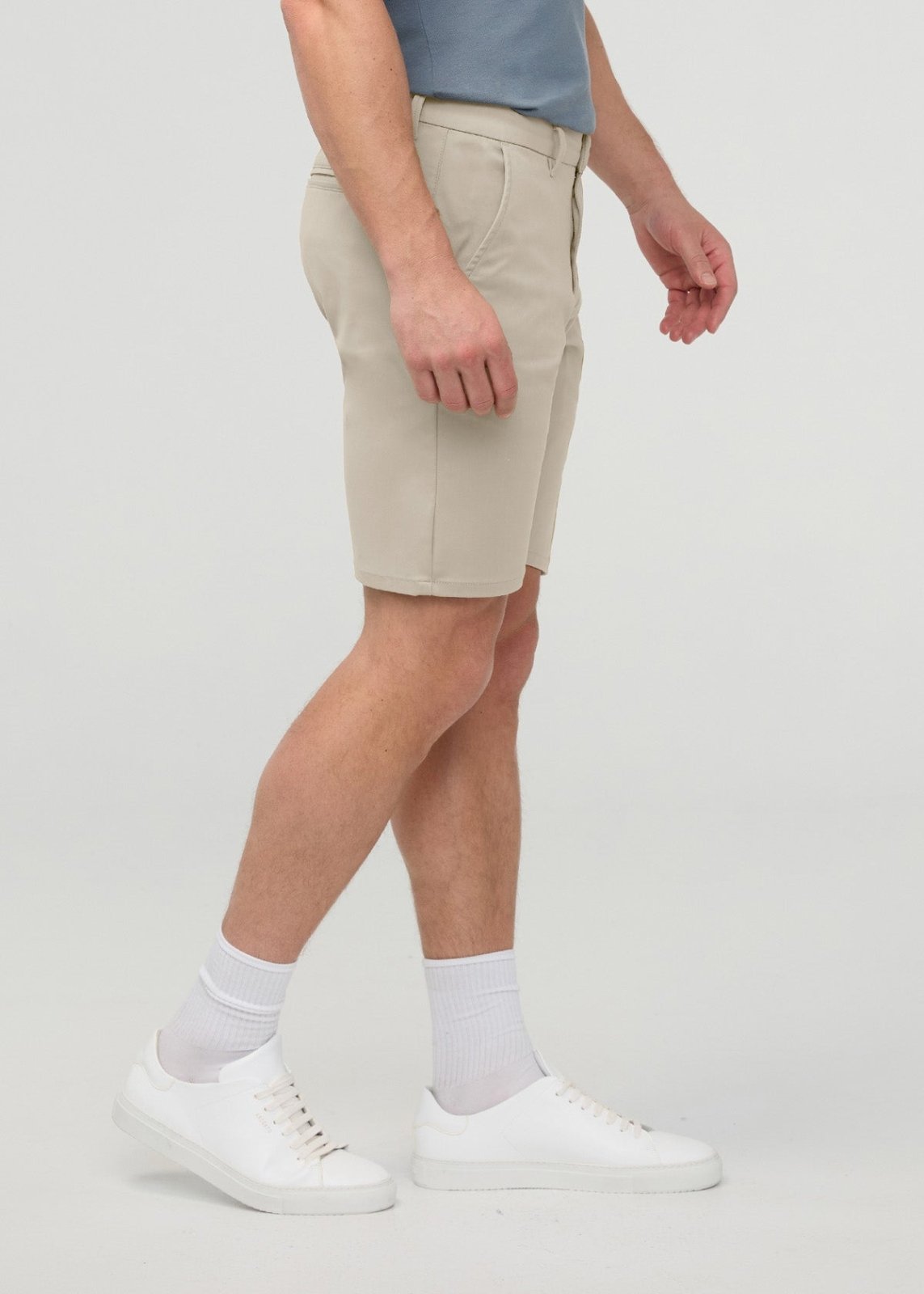 Men’s Sandstone Stretch Hybrid Golf Short side