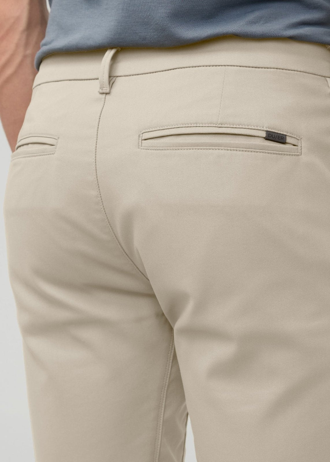 Men’s Sandstone Stretch Hybrid Golf Short back waistband detail