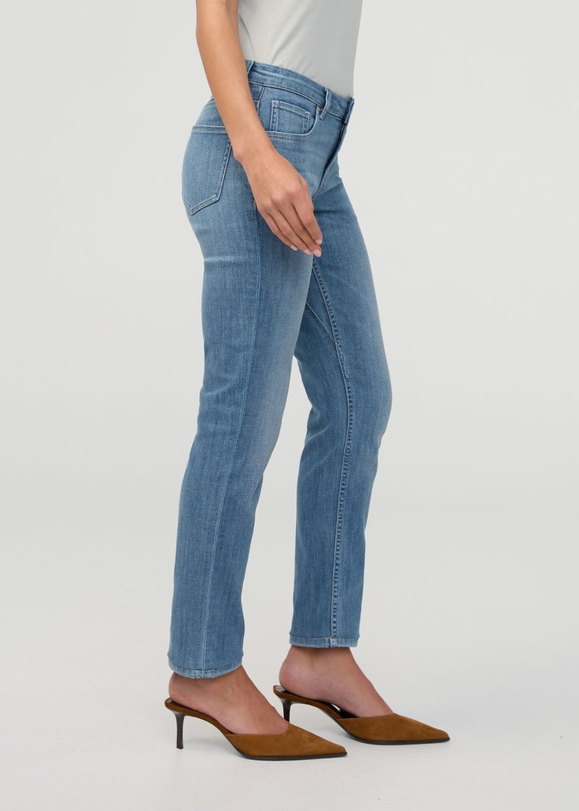 Women's Relaxed Fit Solstice Stretch Jeans Side