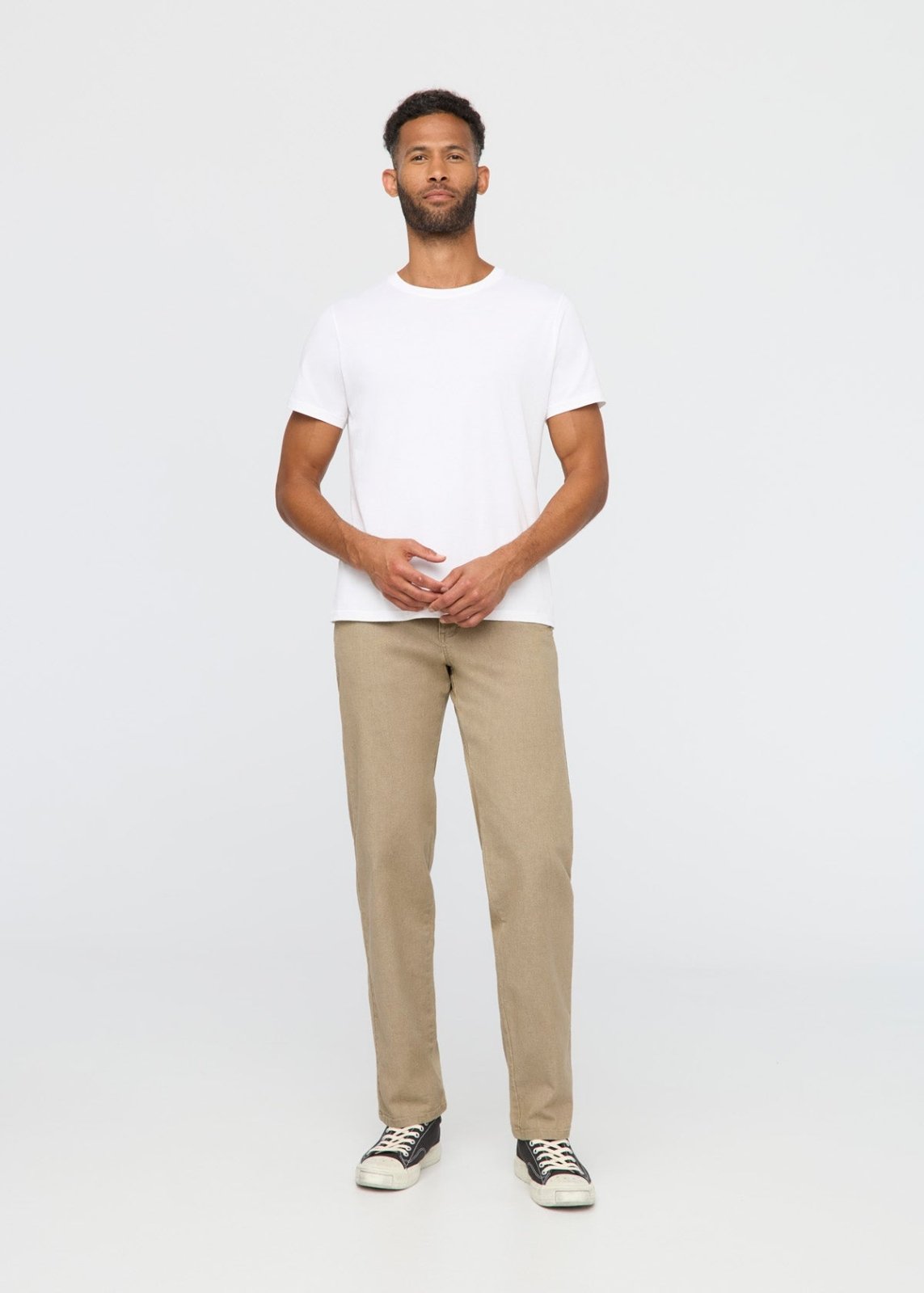 Men's Light Brown Stretch Canvas Relaxed Straight Chino Full Body