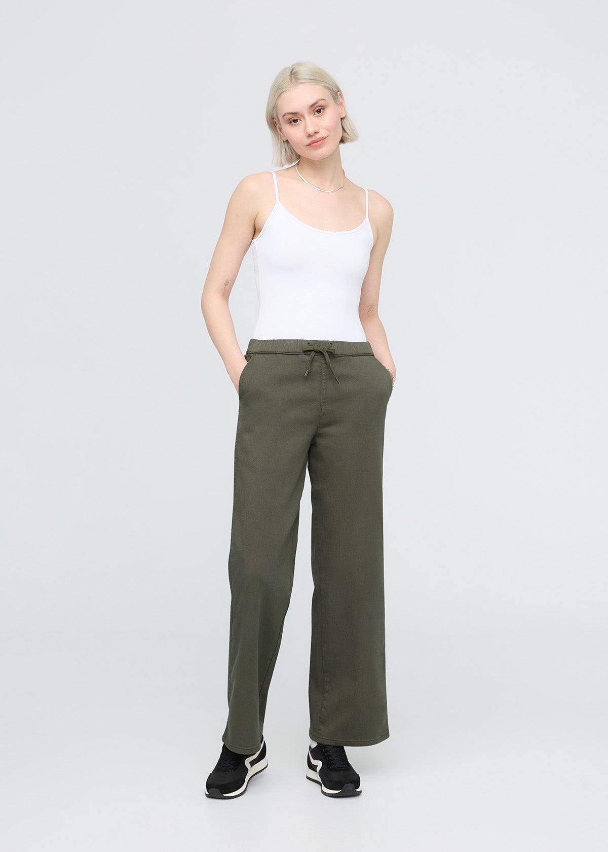 dress sweat pants How to Style Sweatpants street wear Side Slit Drawstring Sweatpants Cognac