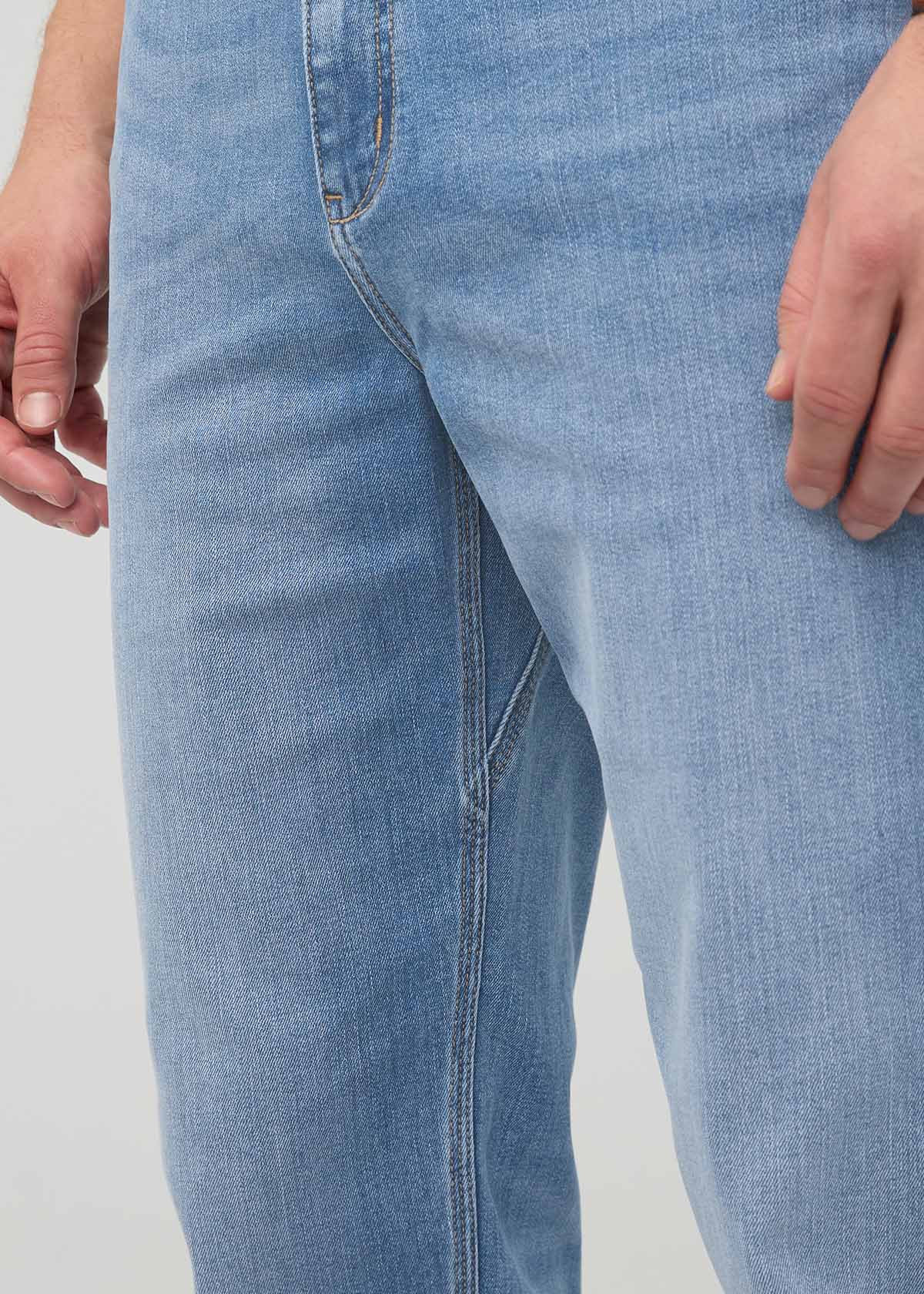 Men's Summit Relaxed Straight Fit Stretch Jeans Gusset