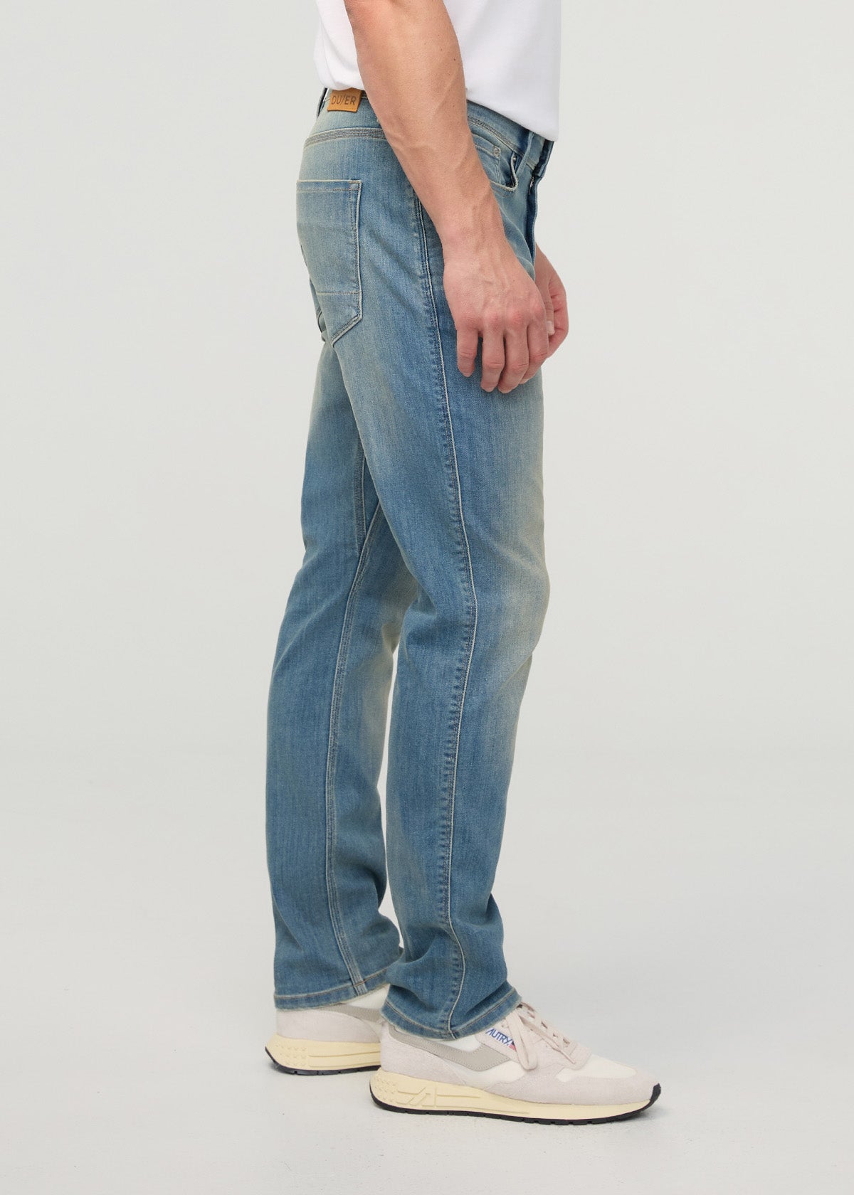 Men's Outback Relaxed Fit Stretch Blue Jeans Side