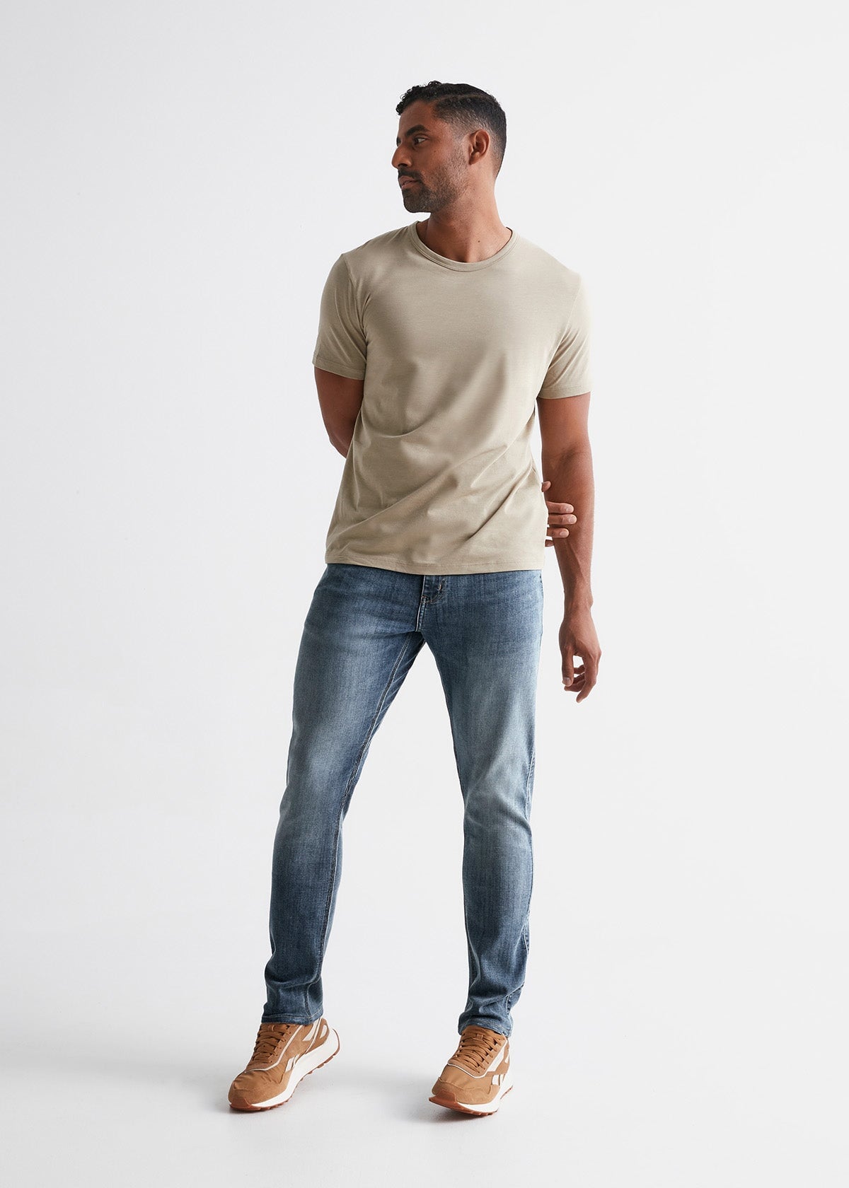 Men's Relaxed Fit Stretch Light Blue Jeans