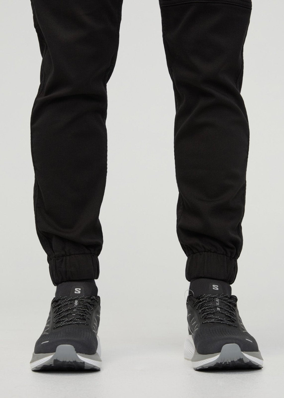 Men's Black No Sweat Jogger front ankles
