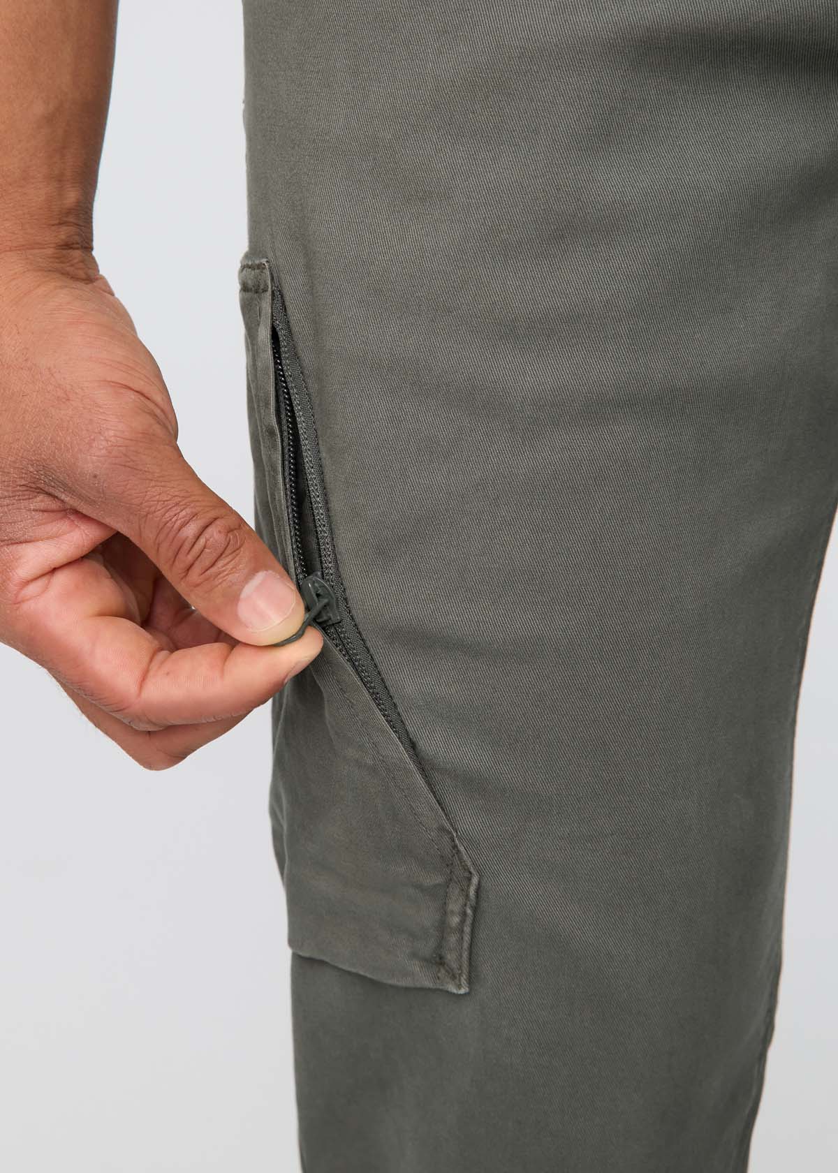 men's grey green relaxed water resistant cargo pant side pocket detail