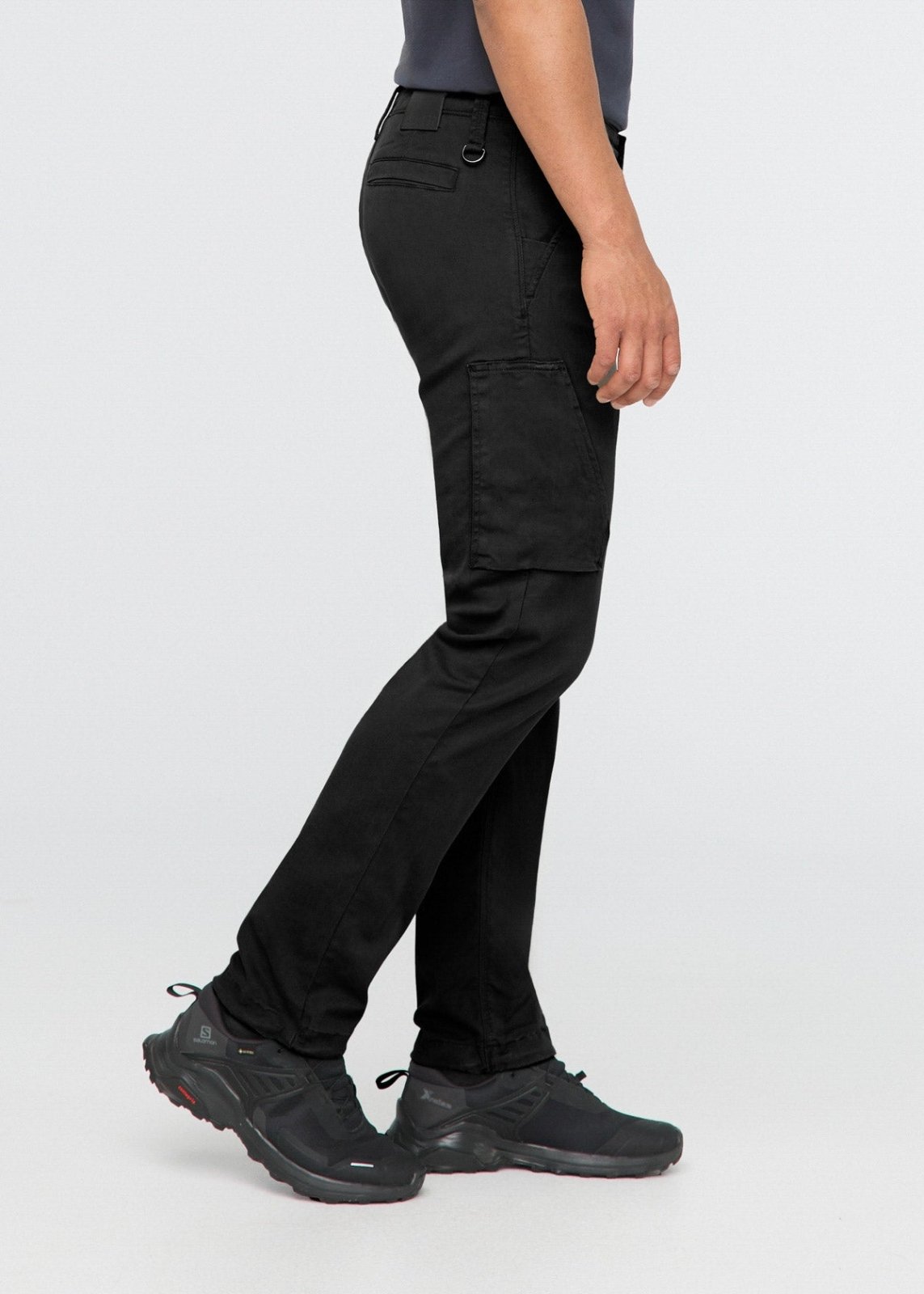 Men's Black Relaxed Water Resistant Cargo Pant Side