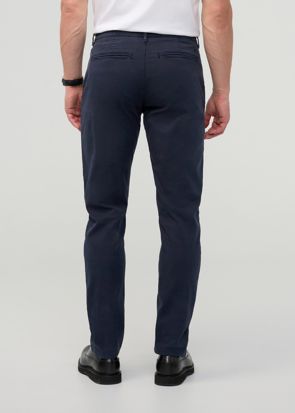 Live Lite Relaxed Taper Chino - Navy