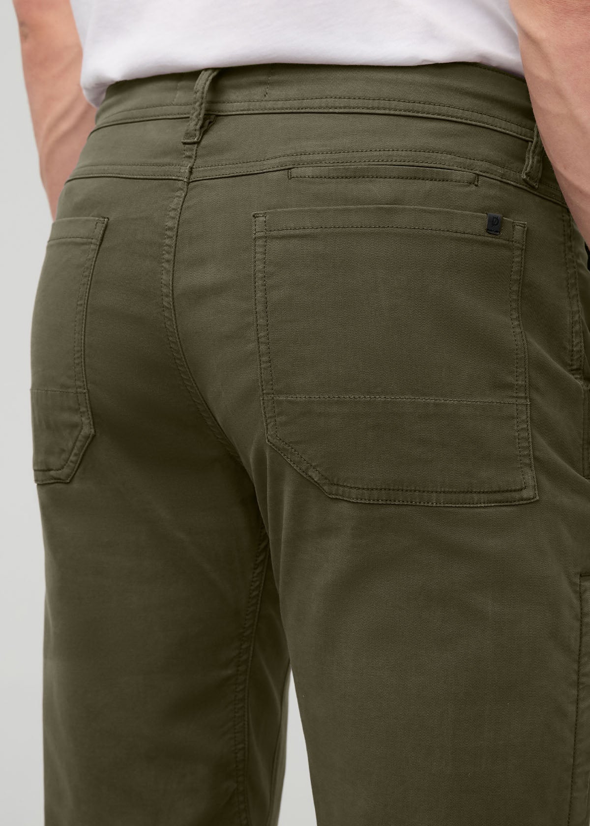 Men's Loden Green Traveller Pant back pocket