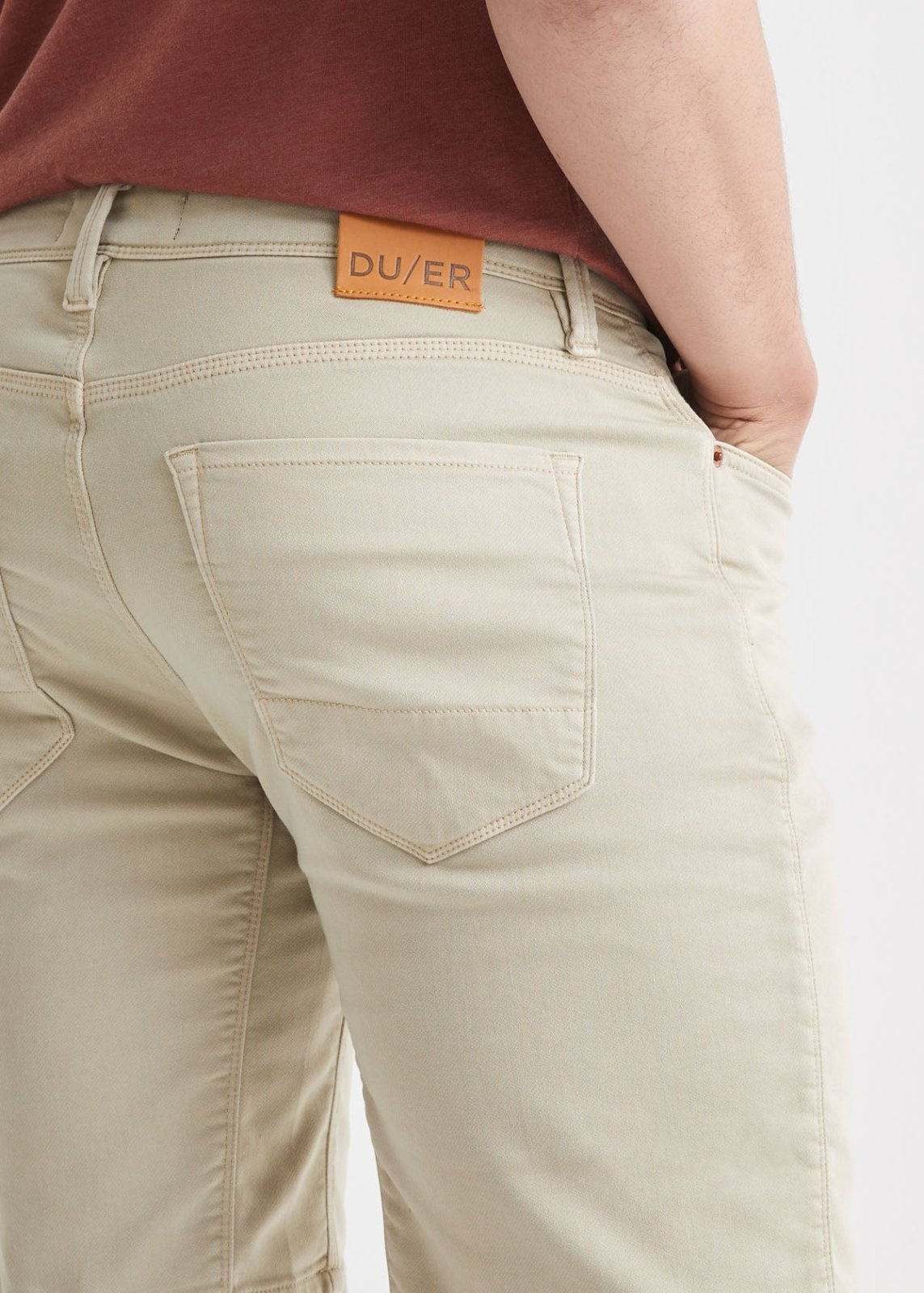 mens off-white relaxed fit performance stretch short back waistband