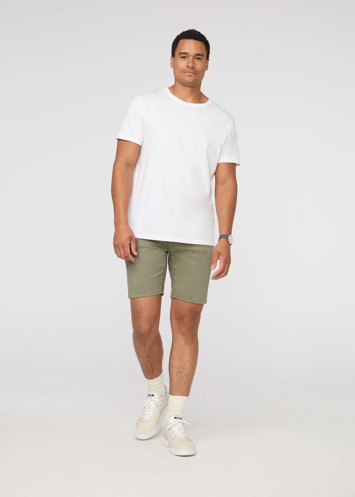 Men's Light Fern Relaxed Fit Performance Short  full body