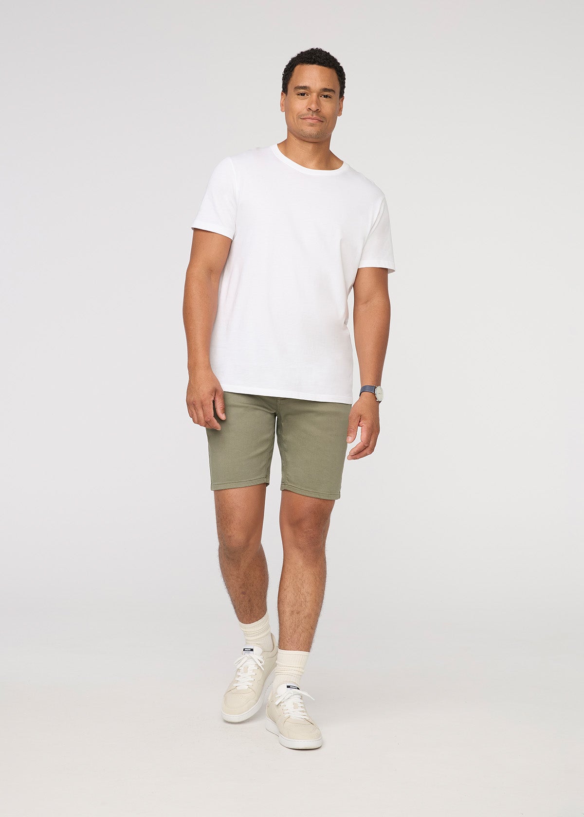 Men's Light Fern Relaxed Fit Performance Short  full body