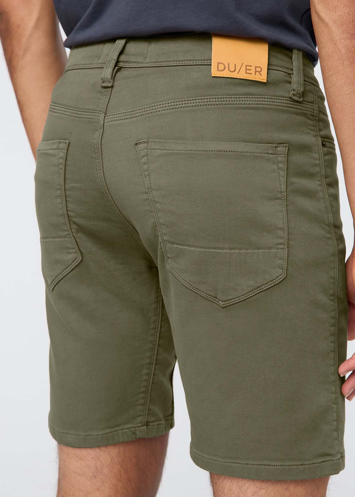 Men's Light Fern Slim Fit Performance Short back pockets