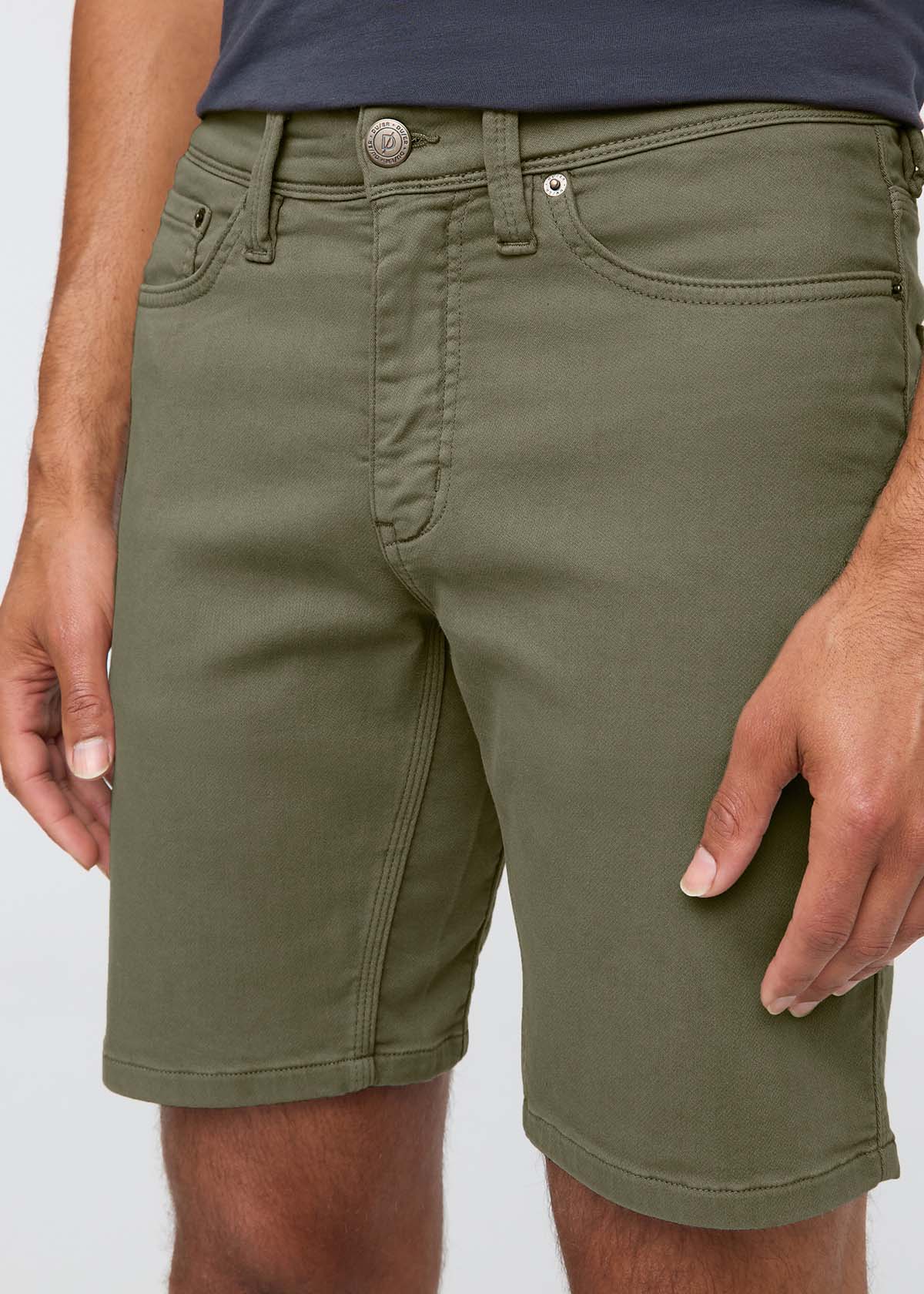 Men's Light Fern Slim Fit Performance Short front waistband detail