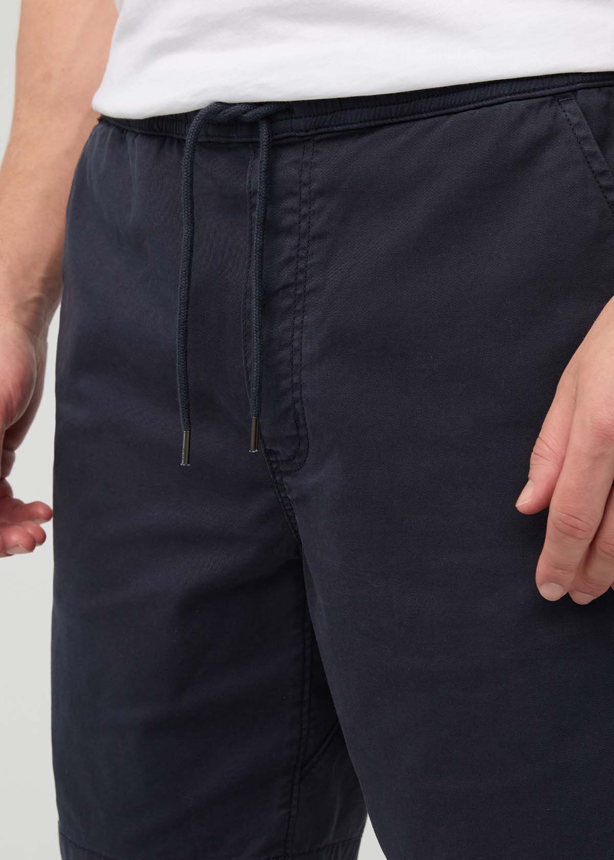 Men’s Navy Stretch Travel Shorts front waistband detail