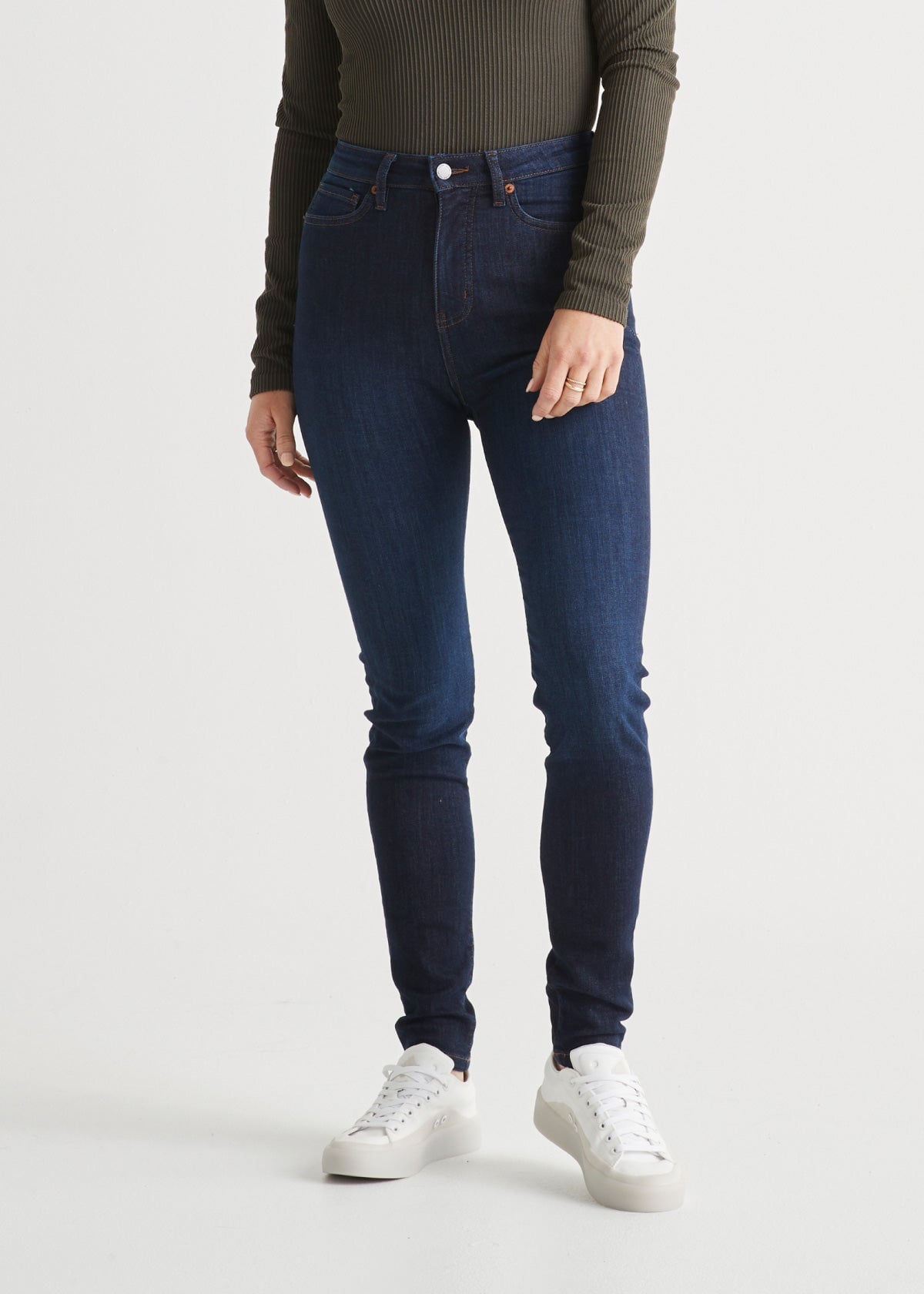 24 Dark Wash Jeans to Elevate Any Look