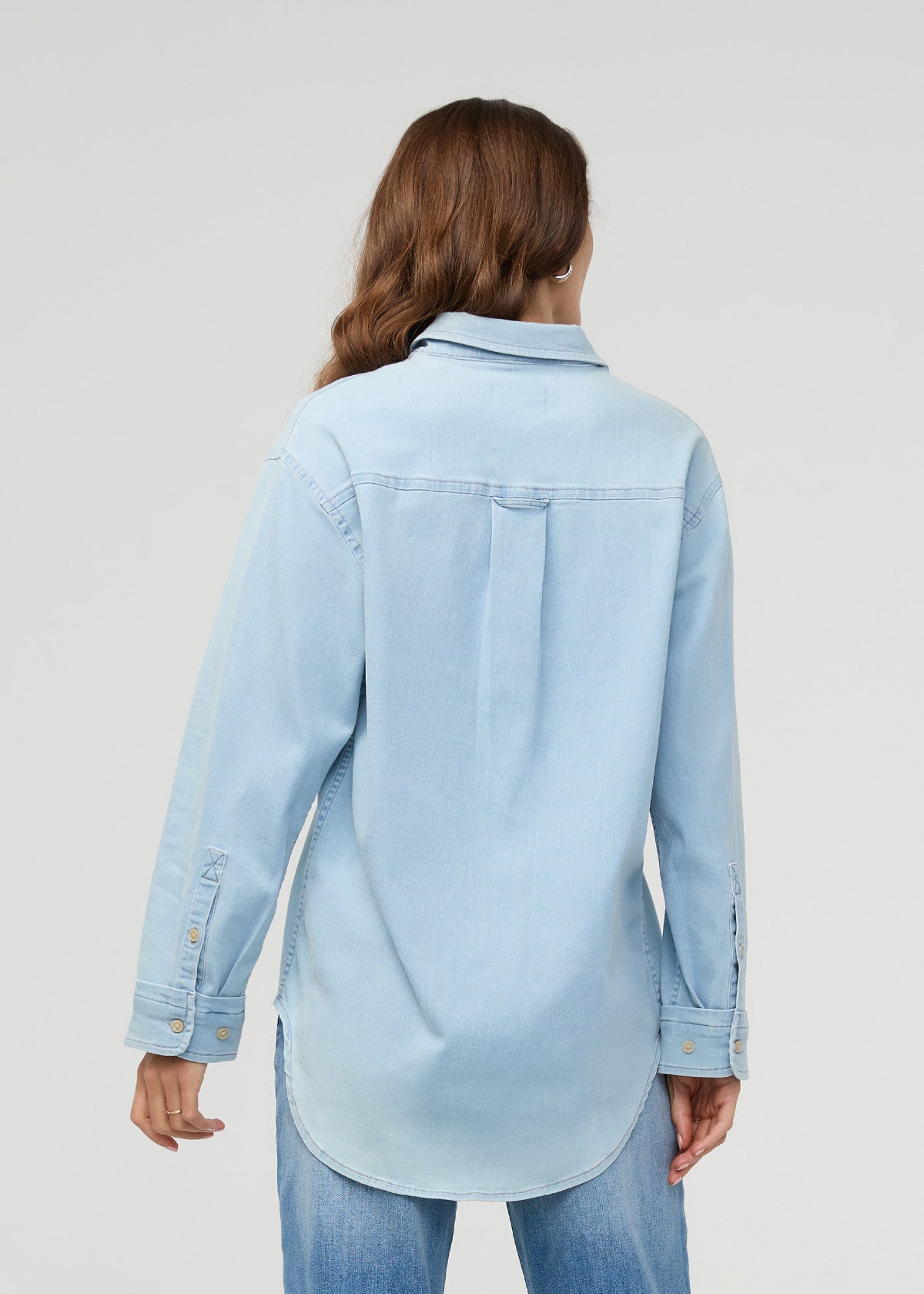 Women's Bleach Lightweight Denim Relaxed Button Down back