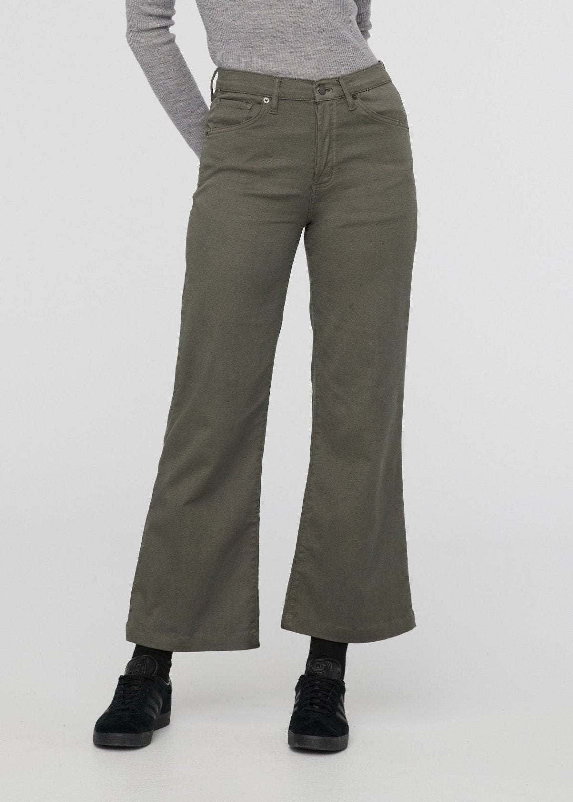 Women's High Rise Thyme Wide Leg Pant Front