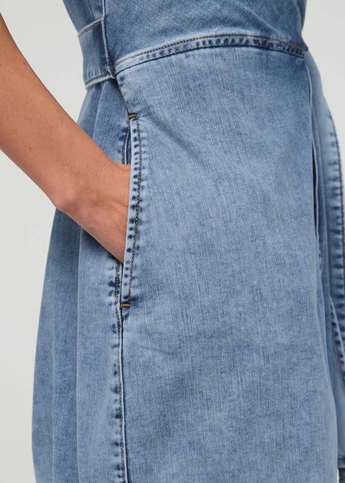 Women's Relaxed Denim Shirt Dress back detail pocket detail