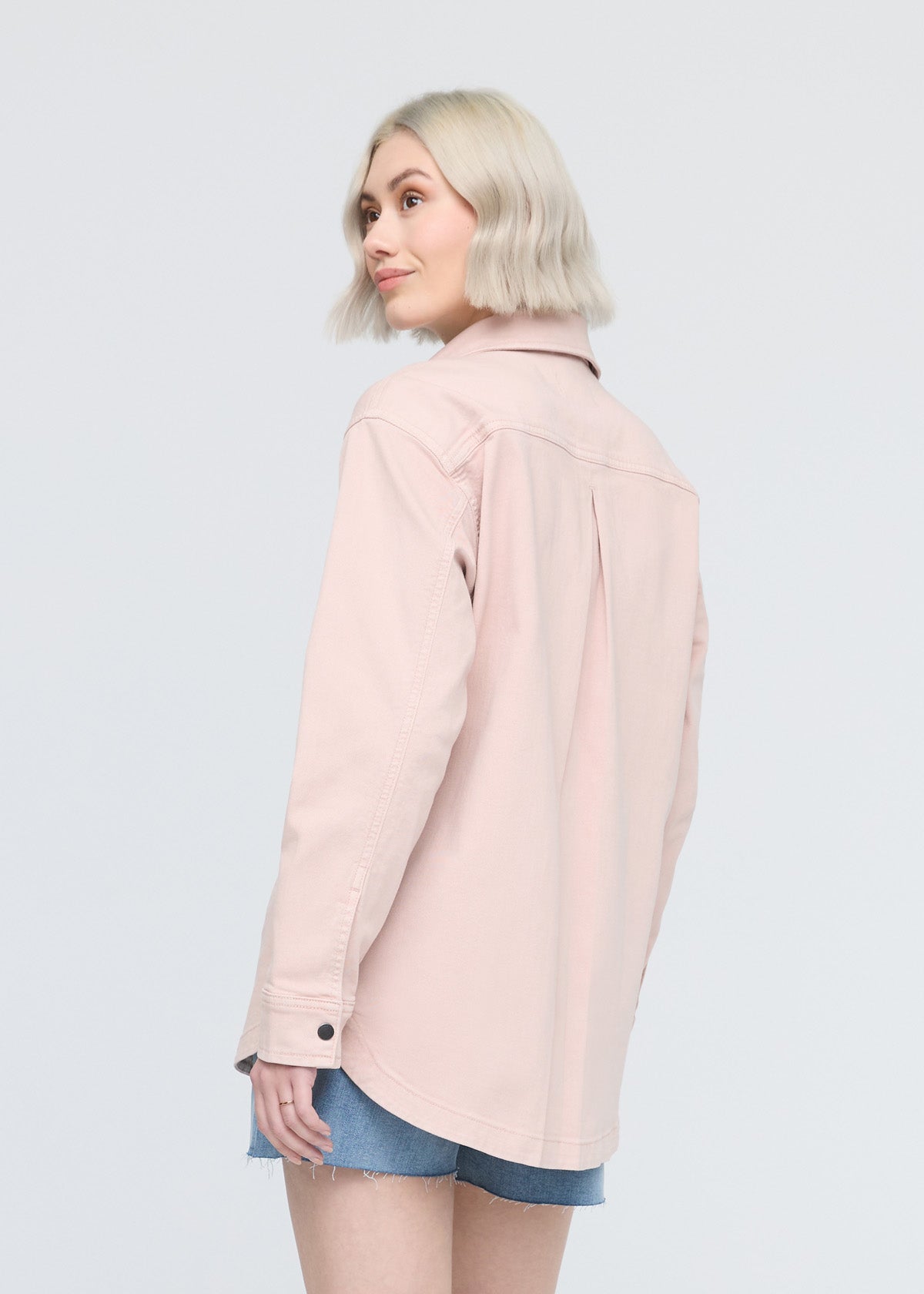 women's soft rose twill overshirt back