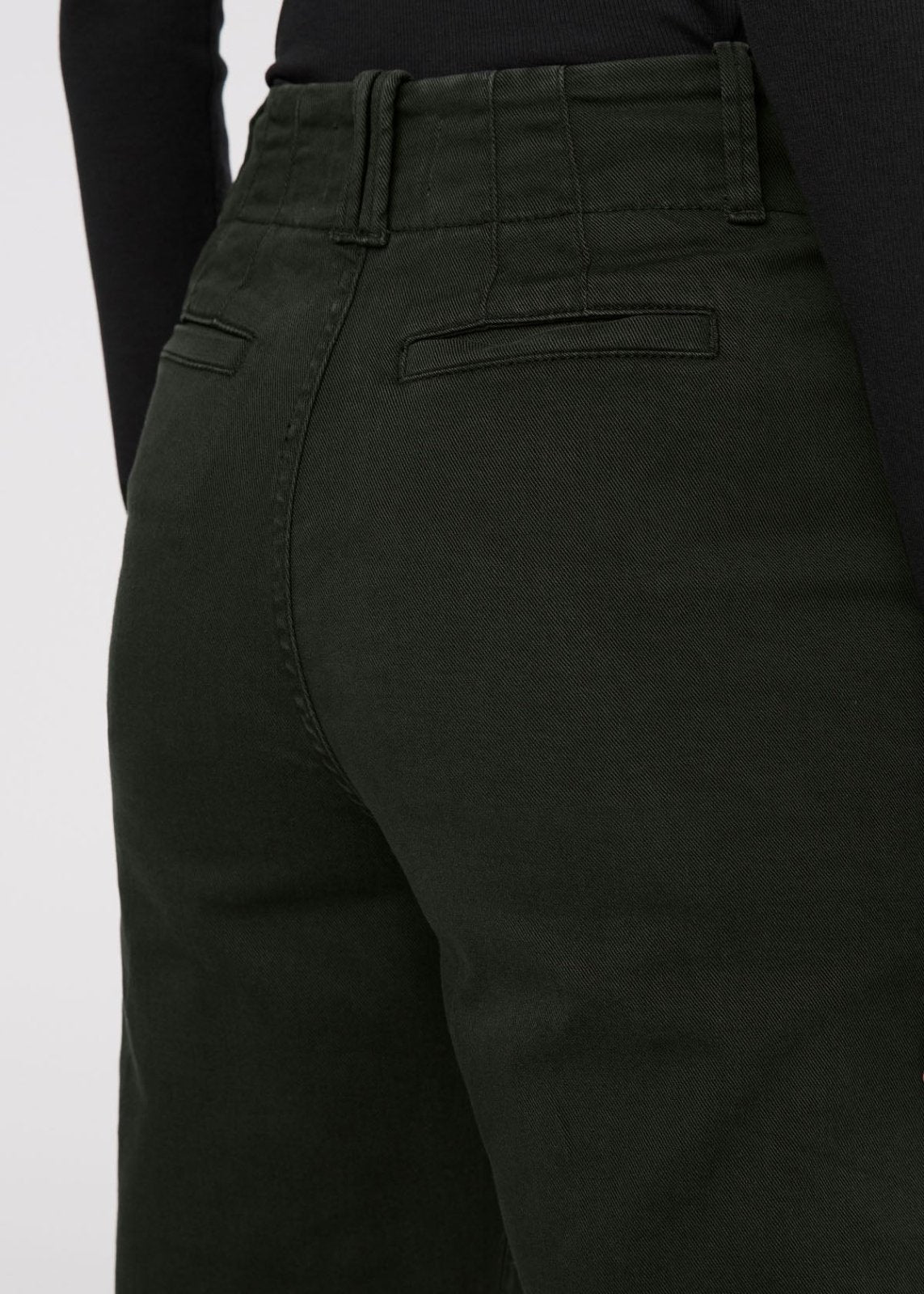 womens dark green high rise trouser back pocket detail