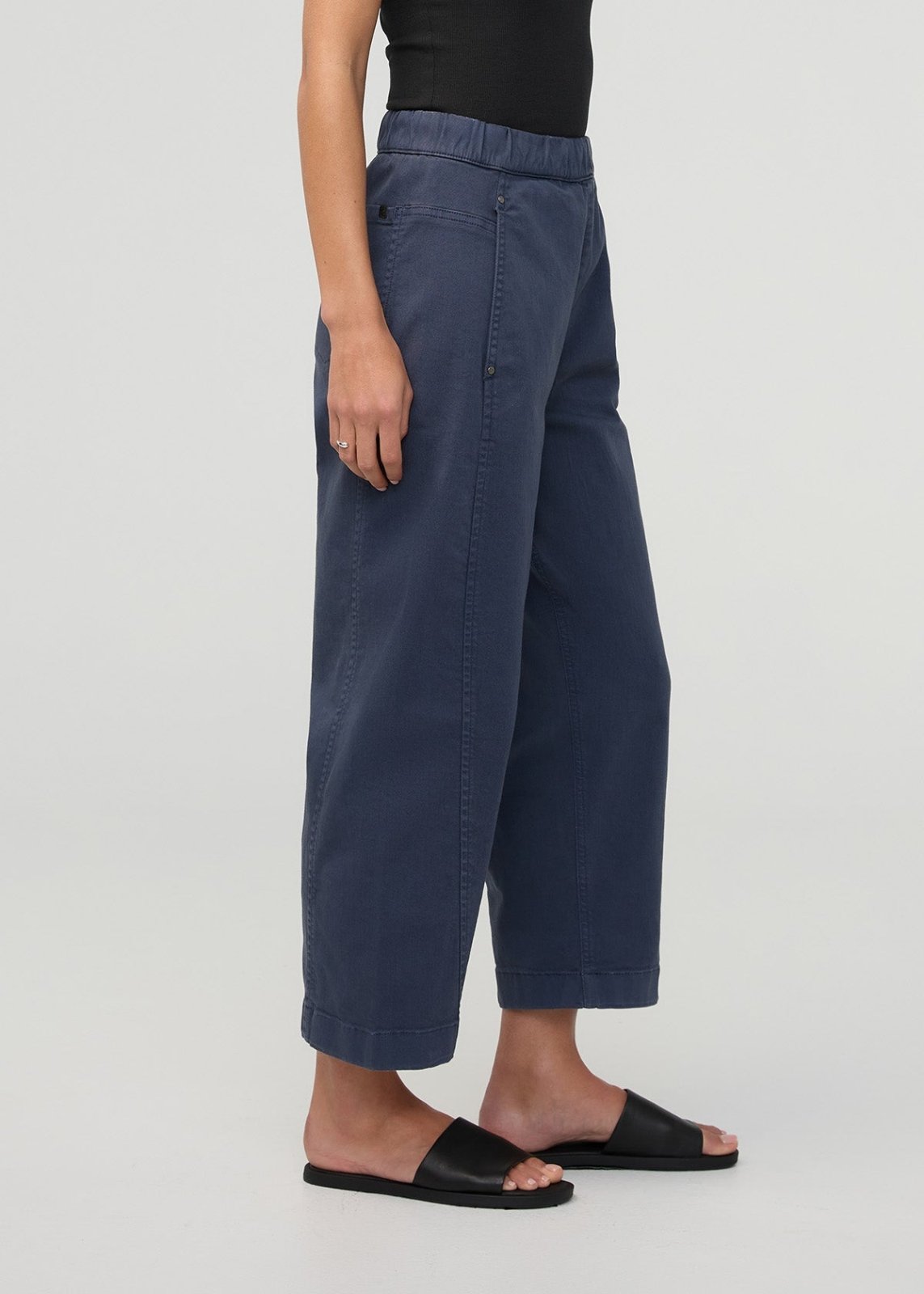 Women's Heritage Blue Barrel Pull On Pant side