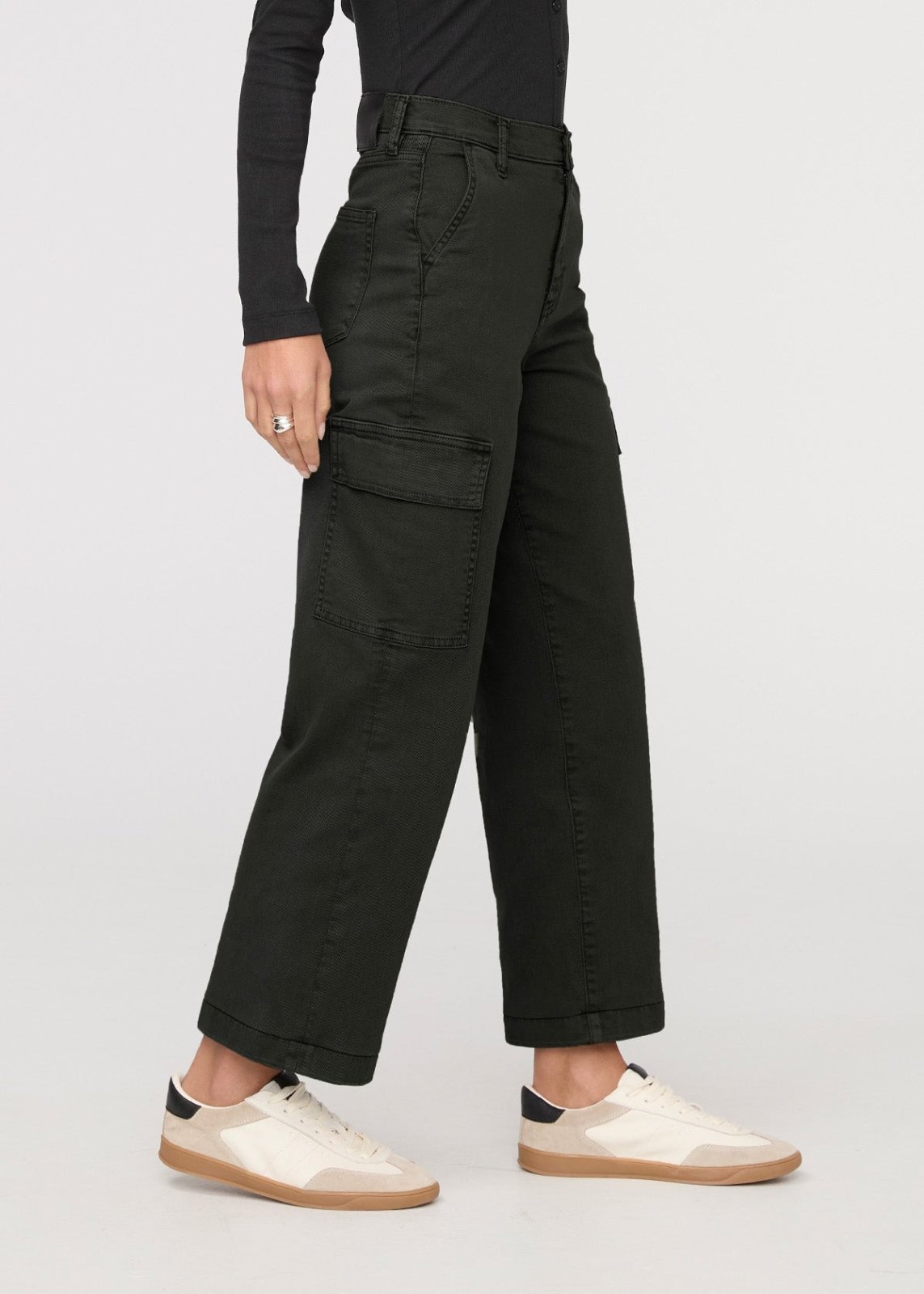 Women's Evergreen High Rise Twill Cargo Pants side
