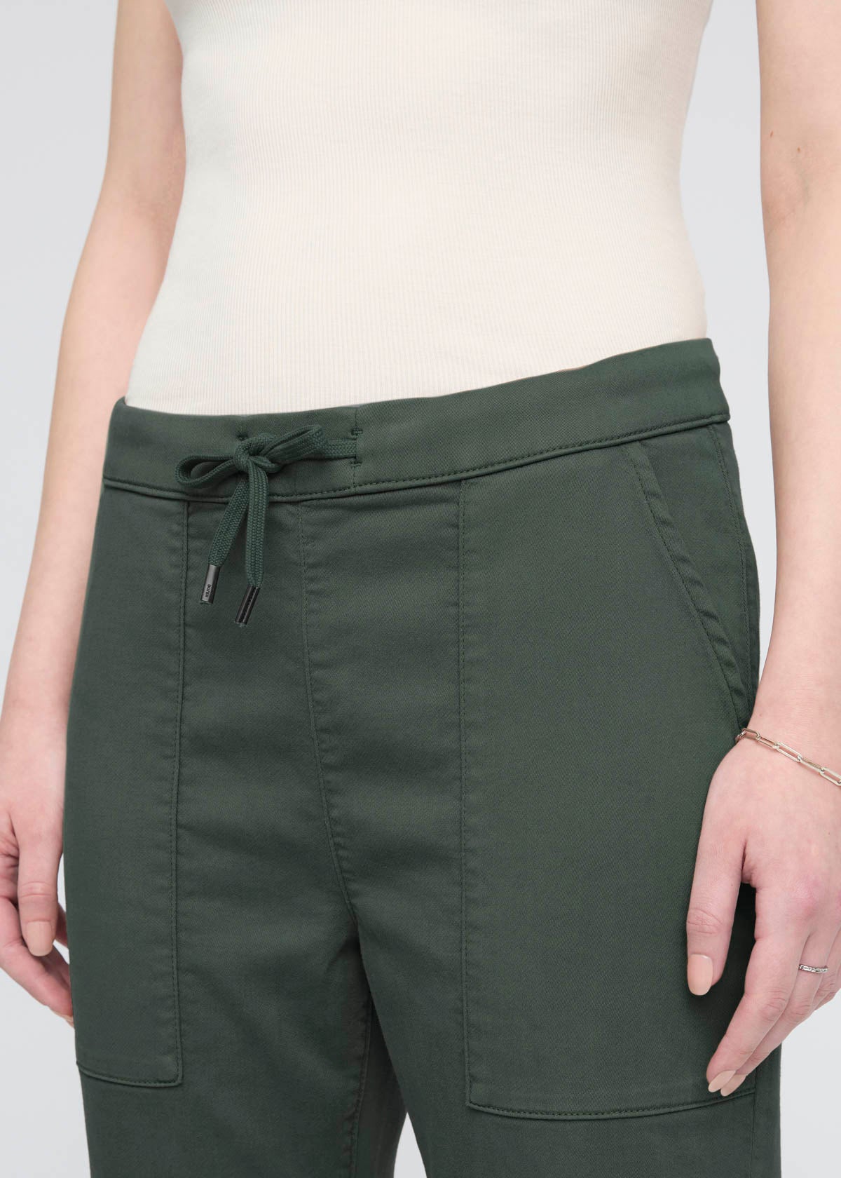 Women's Peat Weekend Pant Wast Detail