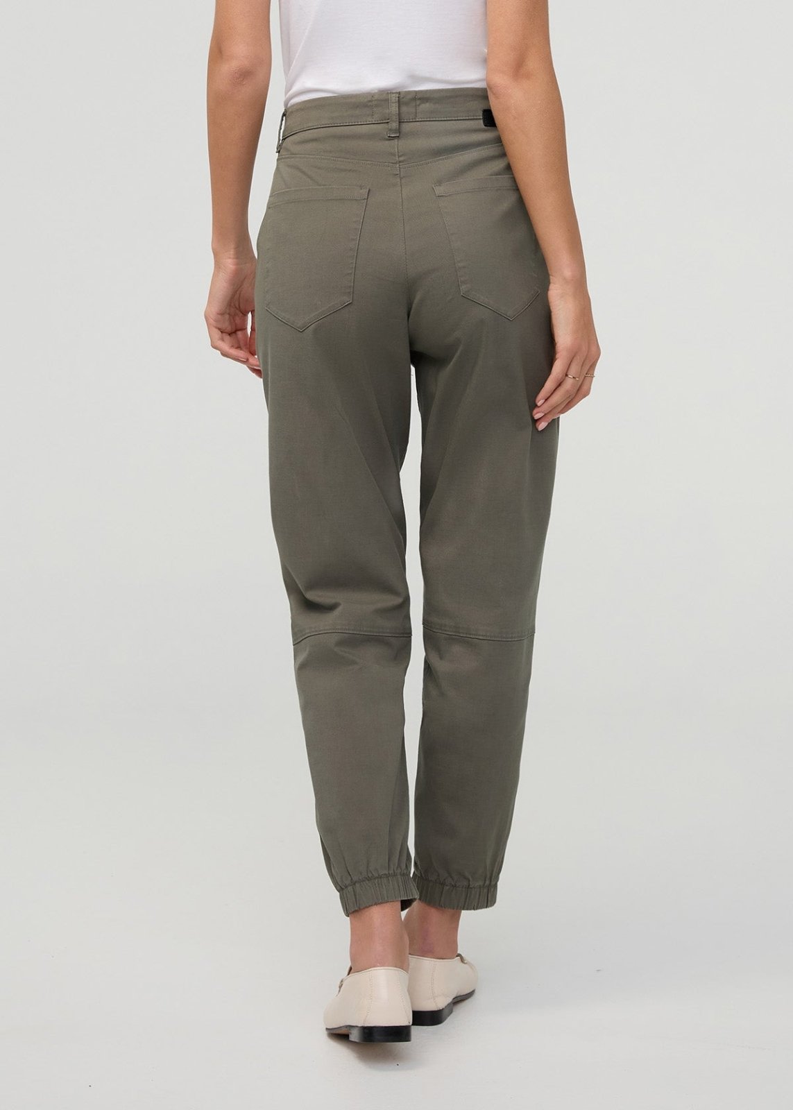 Women's Thyme Stretch Twill Jogger back