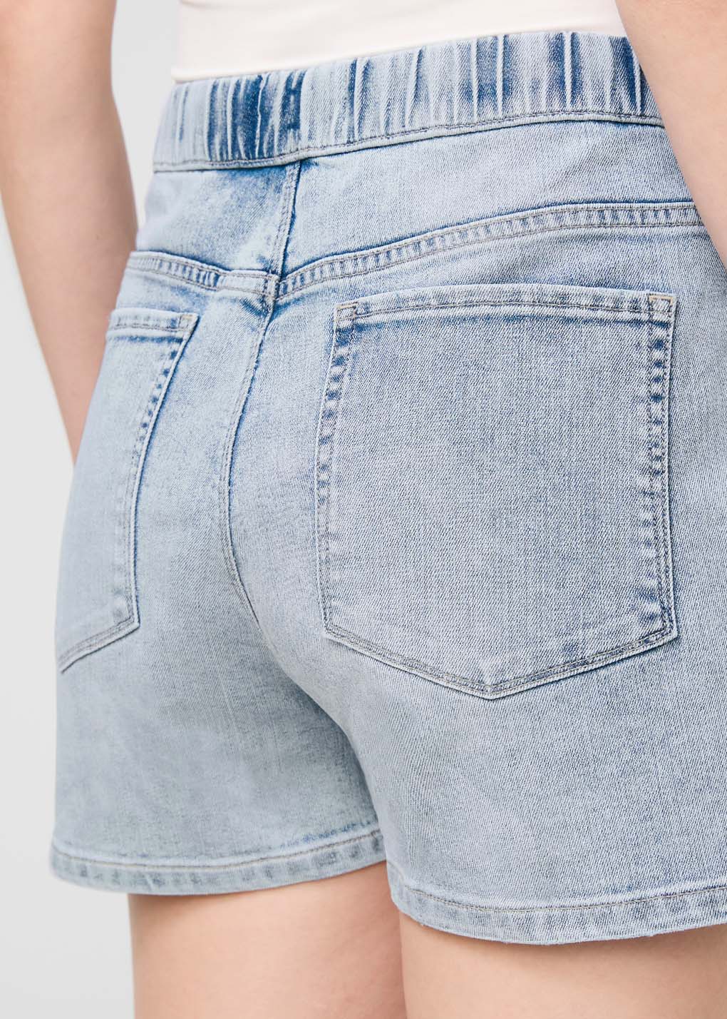 womens light blue relaxed drawstring denim short back waistband and pockets