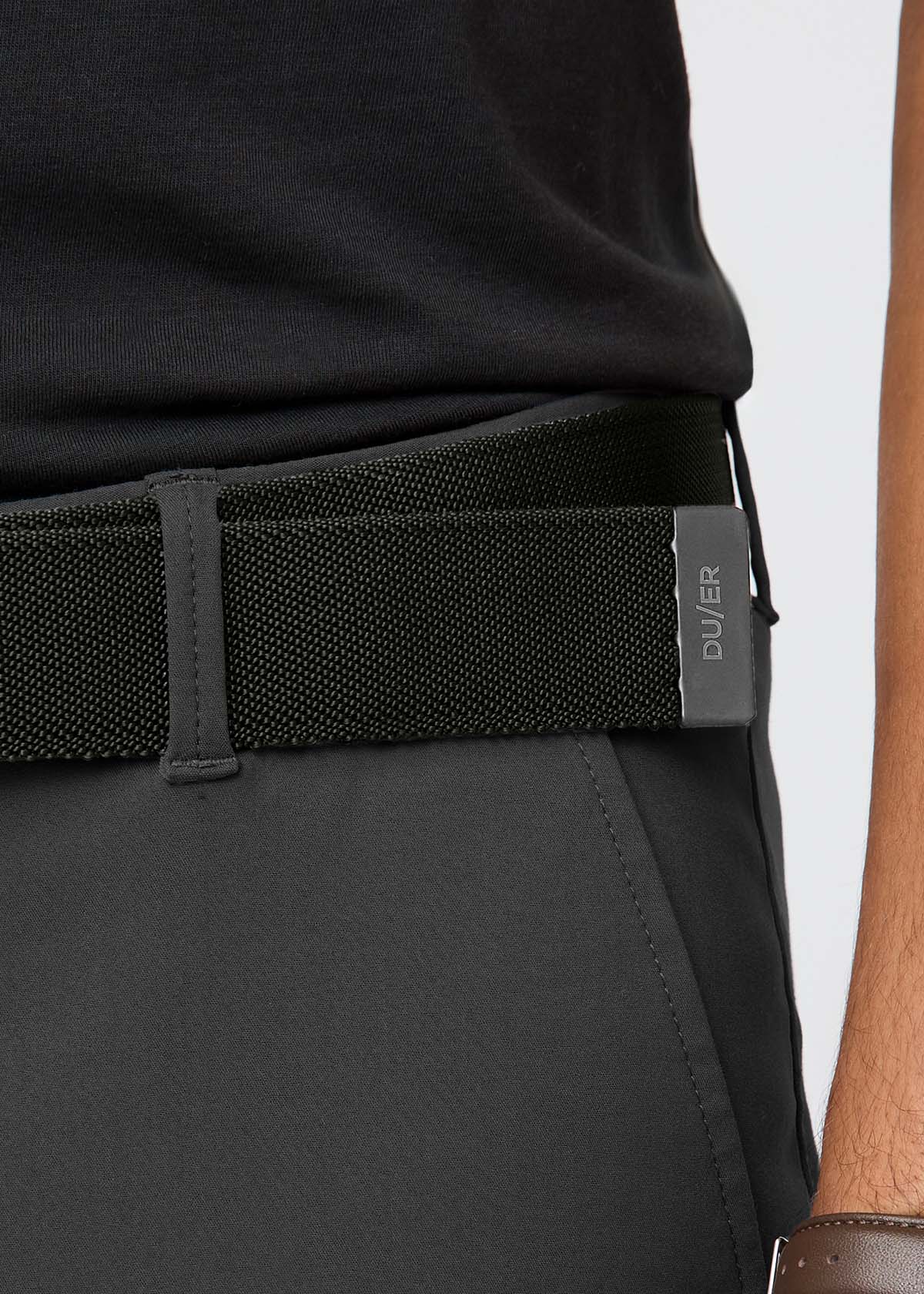 Men's Evergreen and Light Fern Reversible Stretch Belt end detail