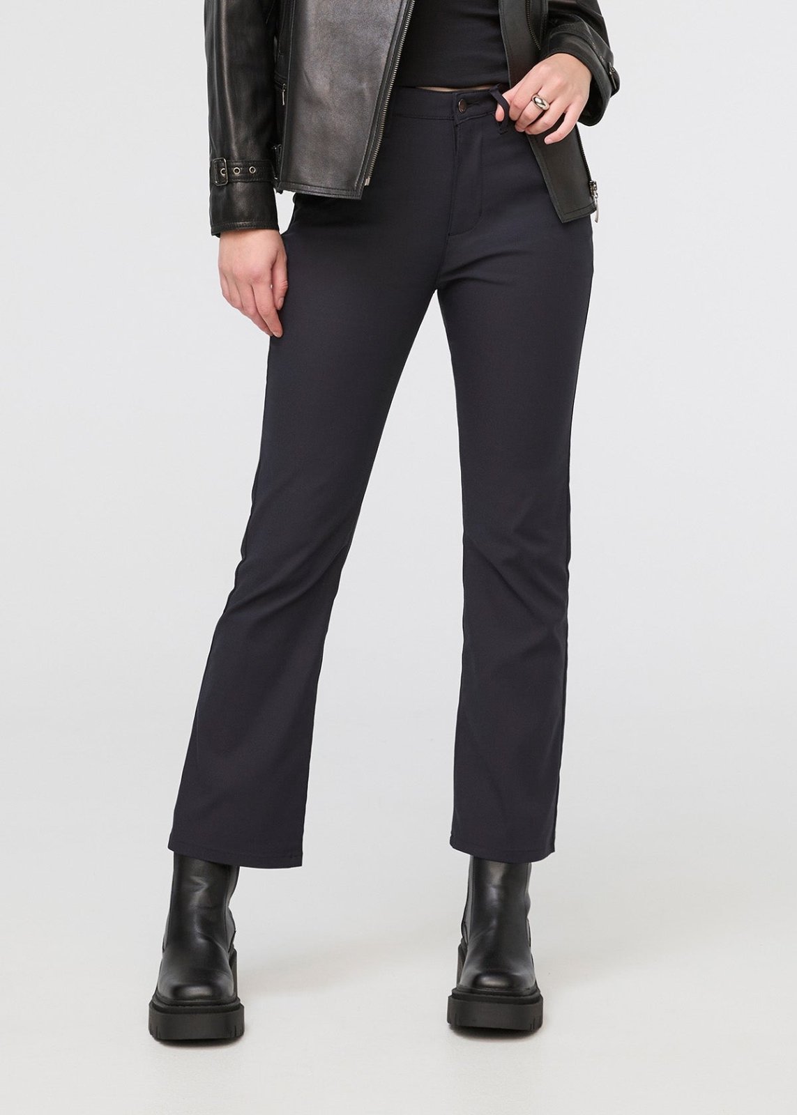womens black crop kick flare pant front