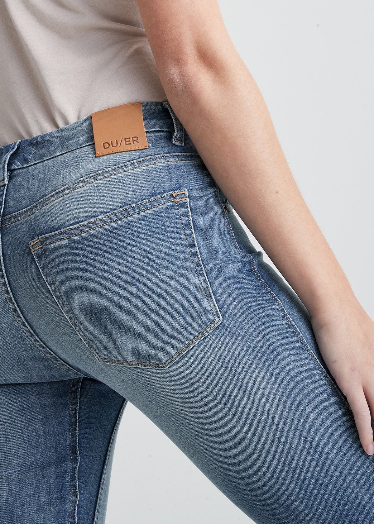 Low rise best sale stretch jeans