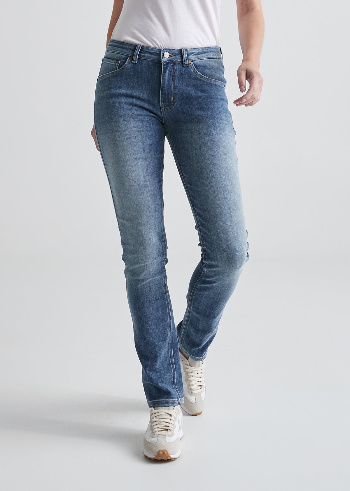 Womens Slim Blue Jeans
