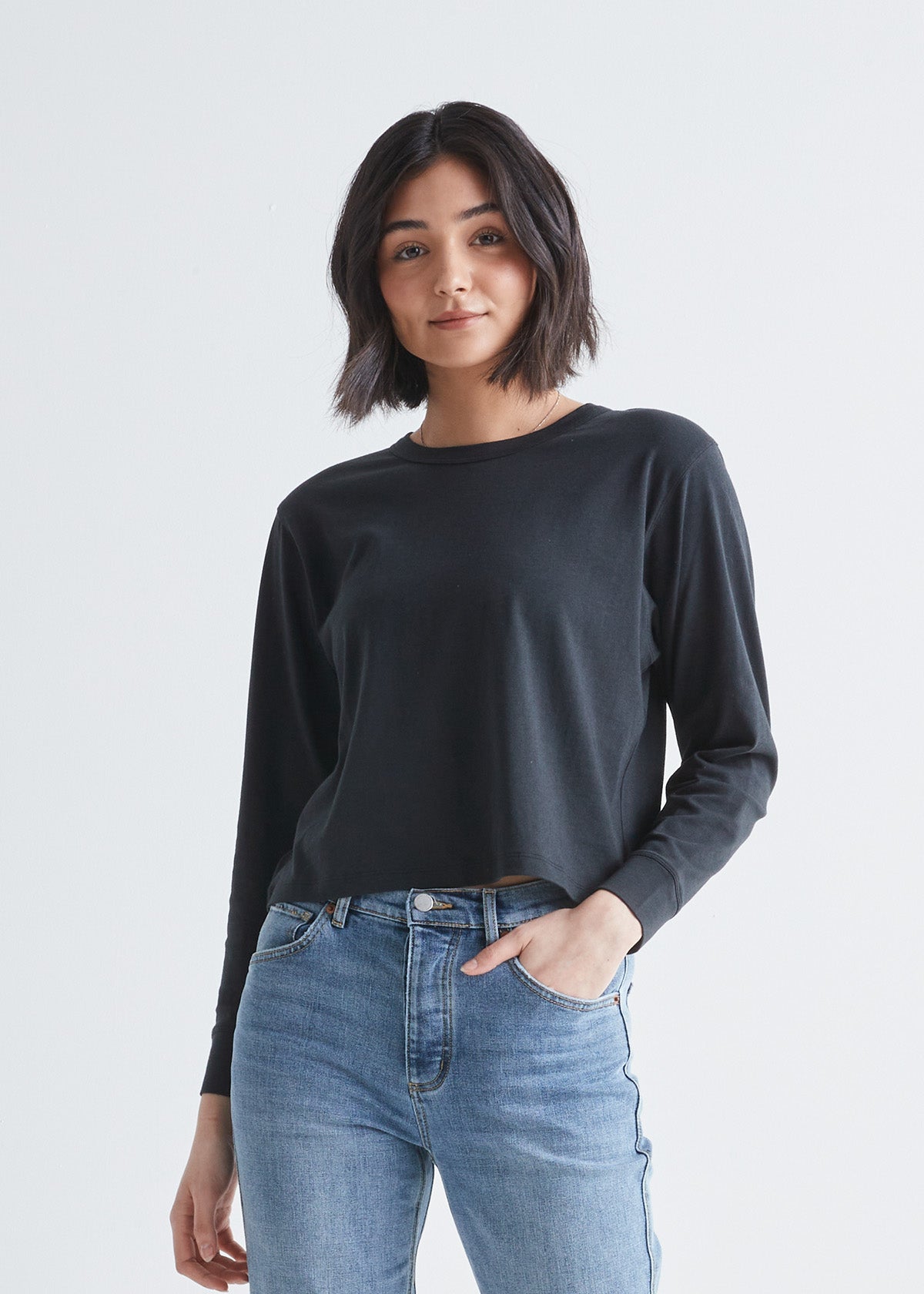 Women's Long-Sleeve Cotton-Blend Seamless Fabric Cropped Tee